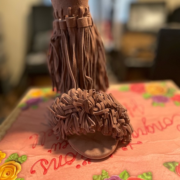 Jeffrey Campbell Inaba Fringe Heel - Picture 6 of 10